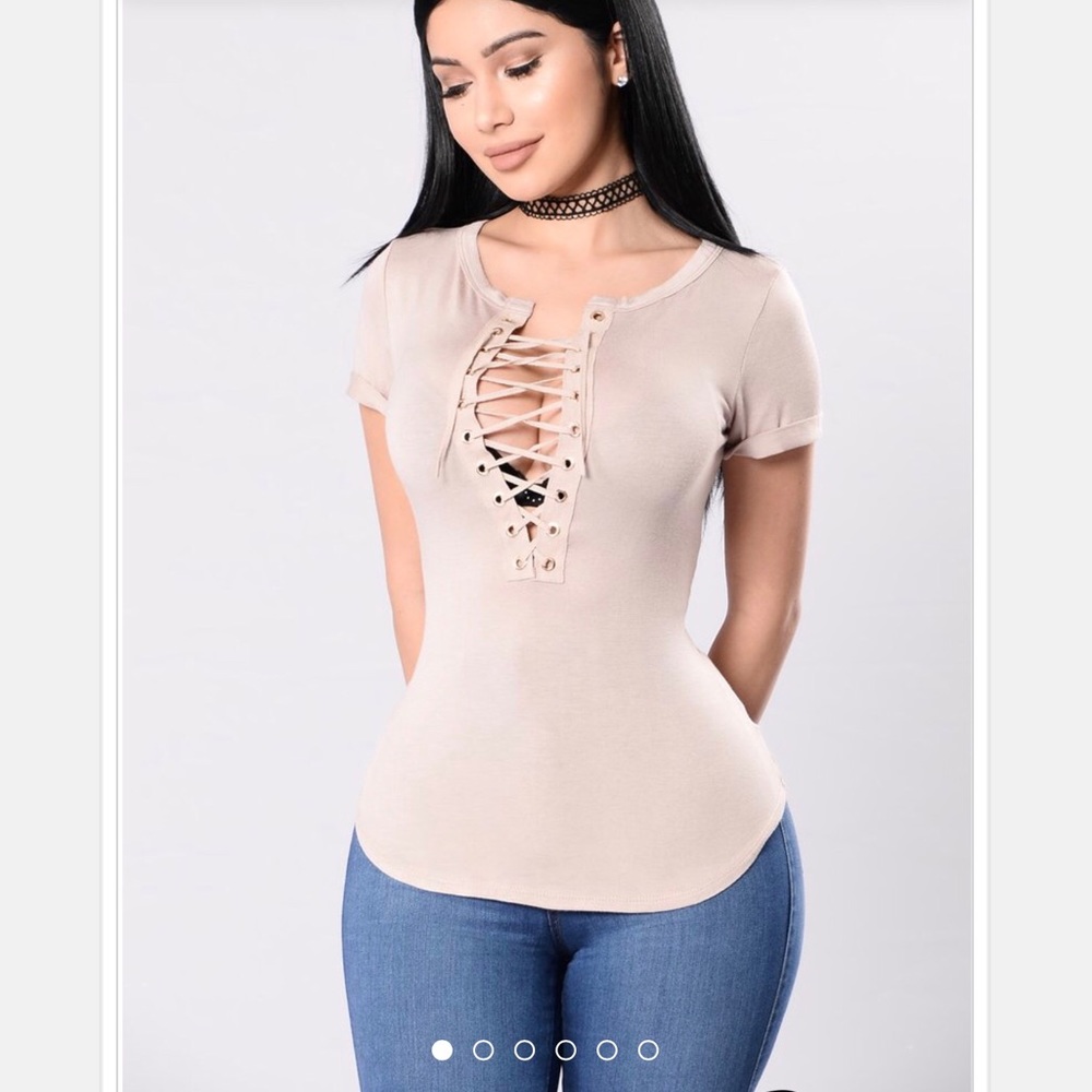 Fashion nova “I did it again” tee -Nude